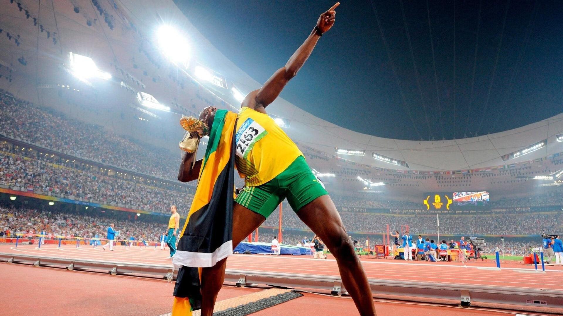 英超豪门创天价转会纪录 1.5亿英镑锁定新星中场