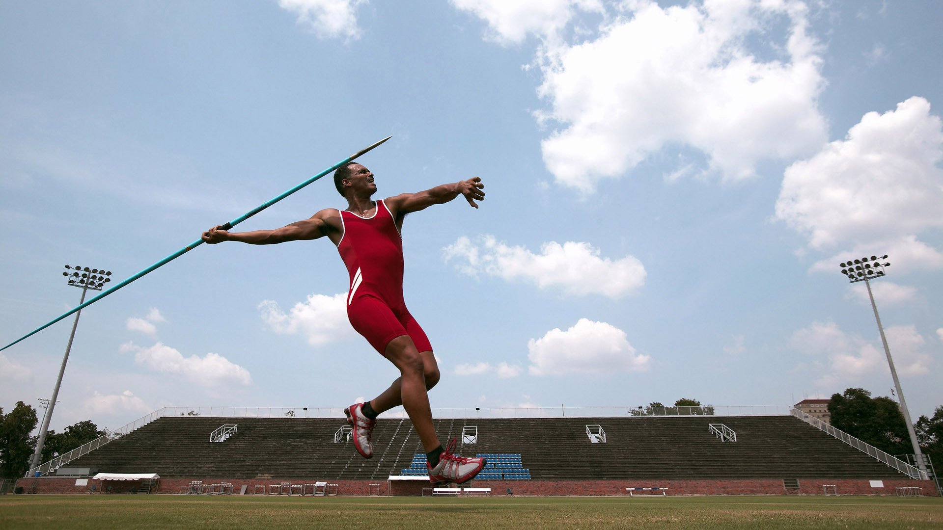 国际泳坛禁赛风波持续发酵 多位顶尖选手面临职业生涯危机